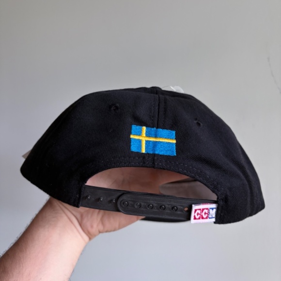 vintage CCM SWEDEN HOCKEY Snapback hat RARE NWT - Picture 3 of 9